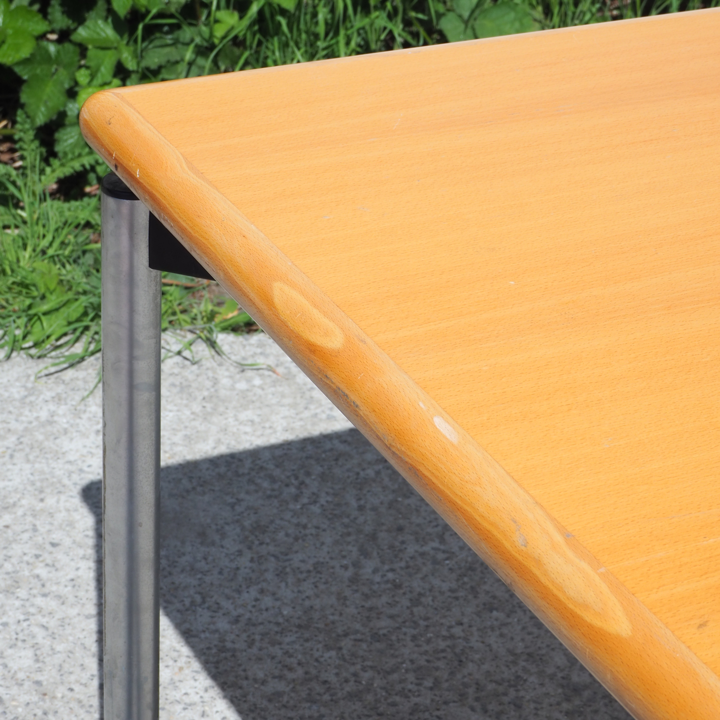 Square table with beech plywood top and steel frame