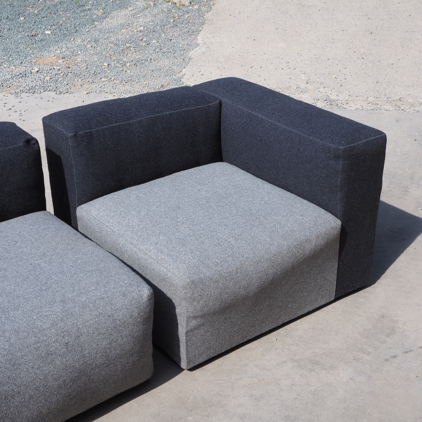 Sofa module 'Mags Soft 1063 Narrow Middle' by HAY