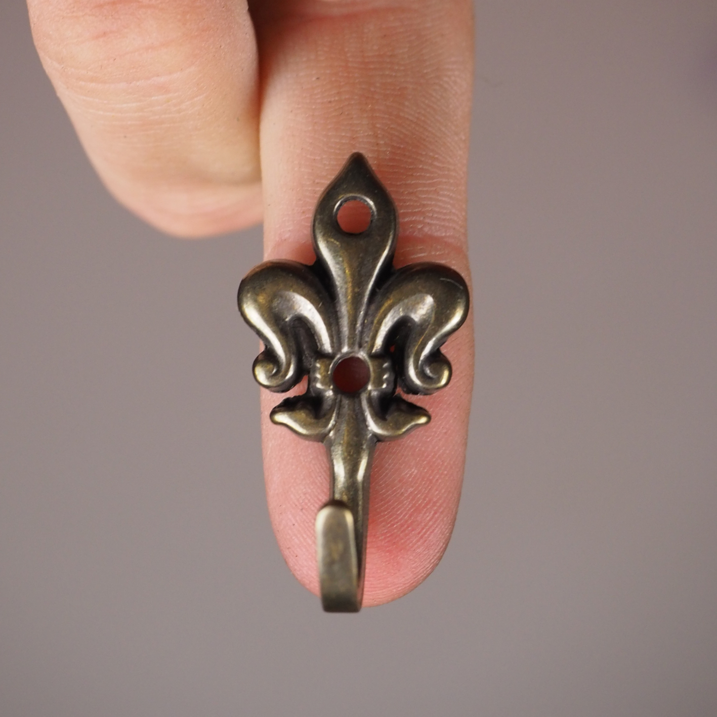 Coat hook 'Fleur de lis' - Bronze - Small