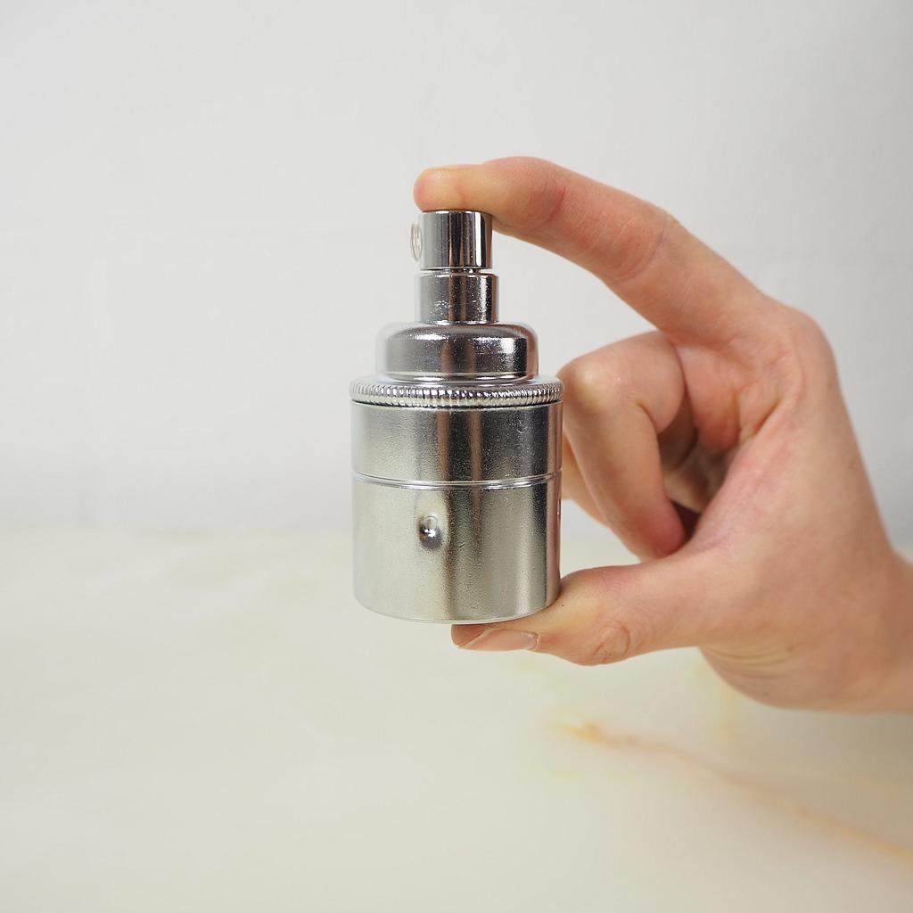 Chromed brass E27 socket (New)