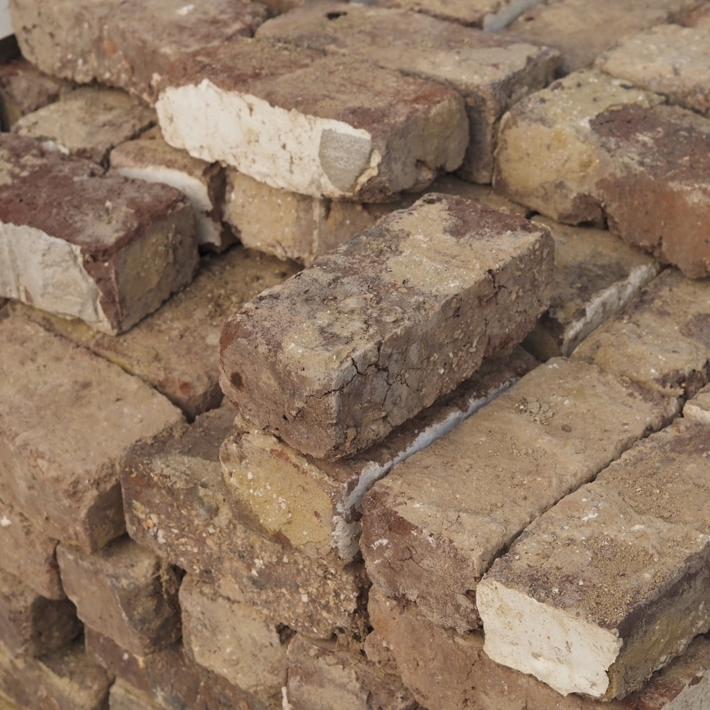 Reclaimed brick 'Veldovensteen-groot'