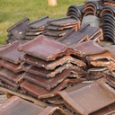 Reclaimed wall coping tile in glazed clay (double slant or corner)
