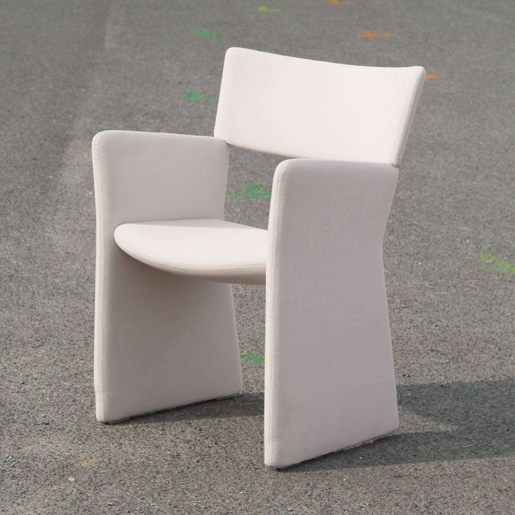 Armchair 'Crown' by Chris Martin for Massproductions