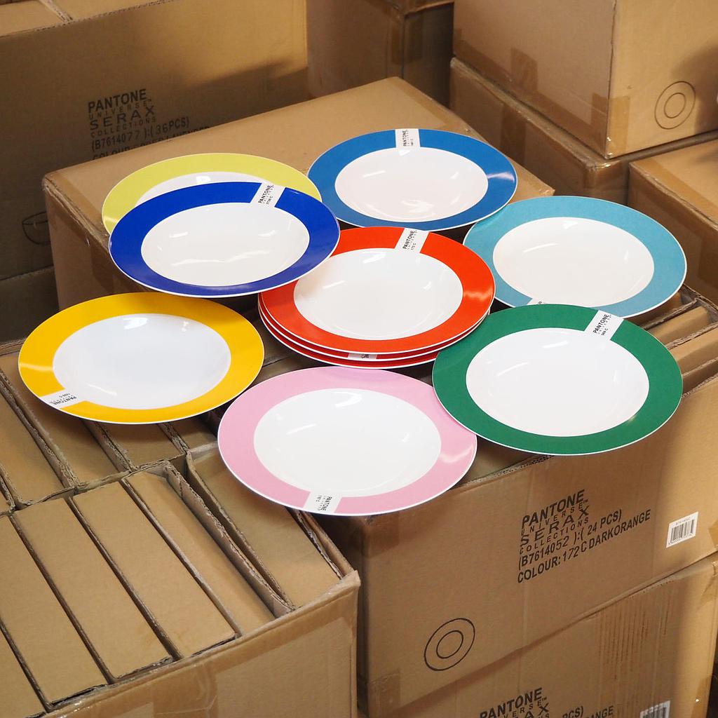 Soup plate 'Pantone' by Luca Trazzi for Serax (various colors)