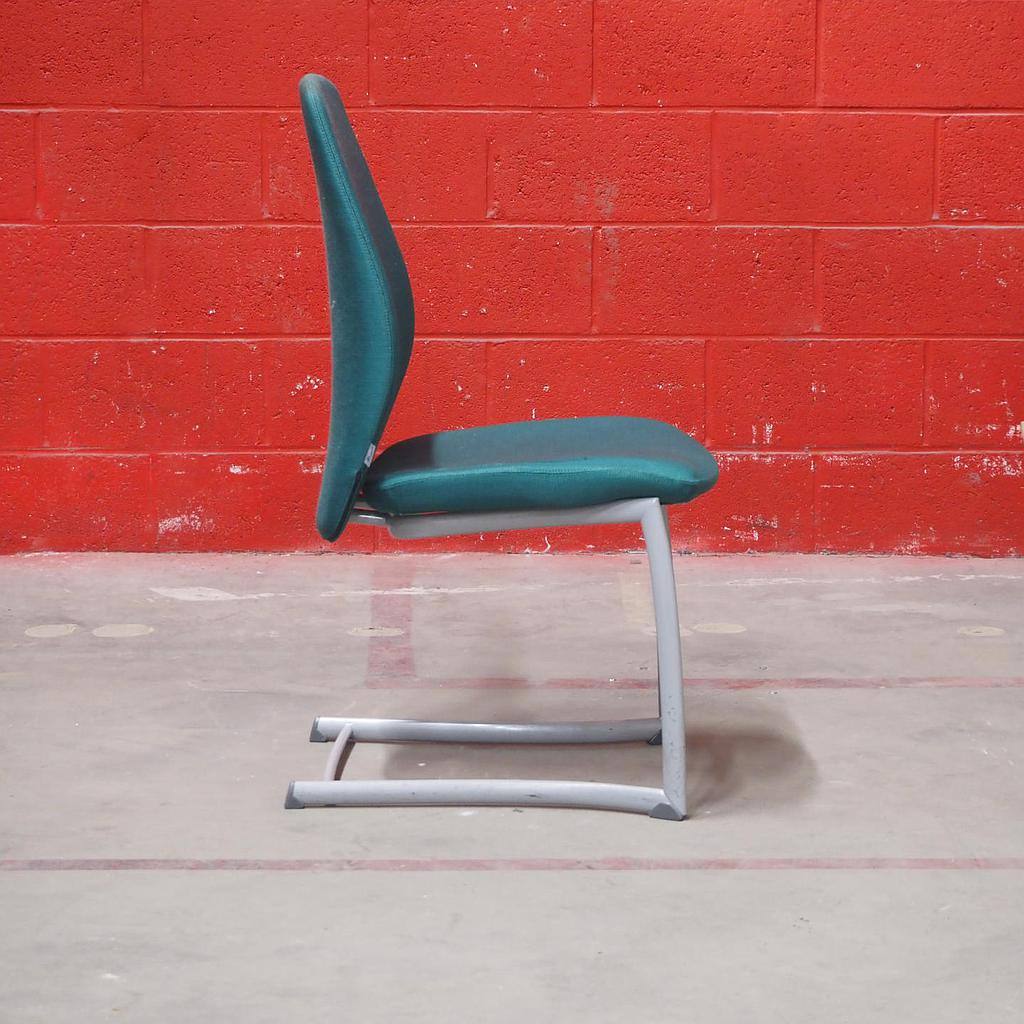 Cantilever chair 'Plus 376' by Kinnarps - Green (B-quality)