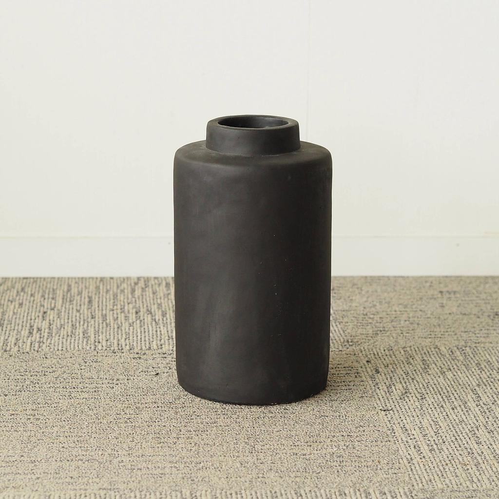 Flower vase 'Black Ancient' by Serax (⌀ 18,5 cm)