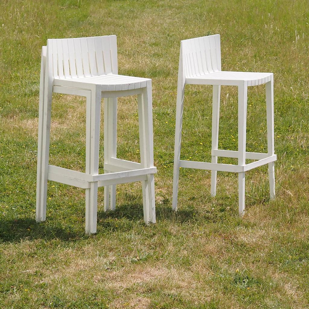 Stackable high stool 'Spritz' by Archirivolto for Vondom