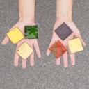 Handmade glass tile by Emery&Cie (5 x 5 cm) - Only available in our physical shop