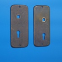 Single handle plate with key and fixing holes in sand-cast bronze by Jules Wabbes from the Générale de Banque (Right or Left)