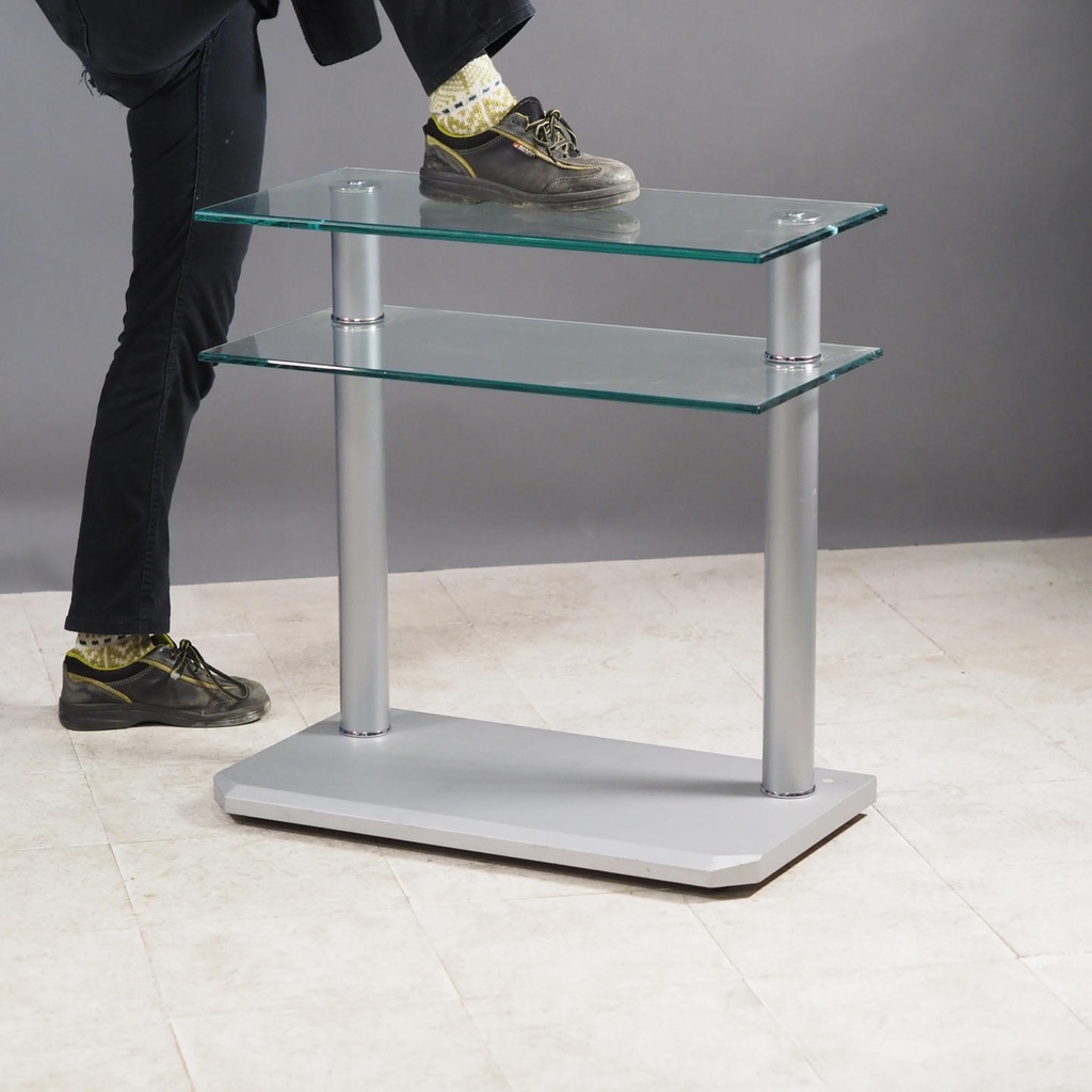 Sideboard in tempered glass on wheels by Gisan