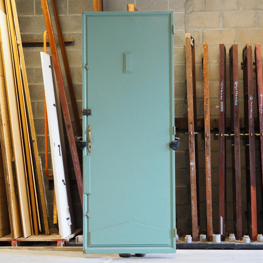 Door in painted solid wood (H. 239 x W. 90 cm) - Left