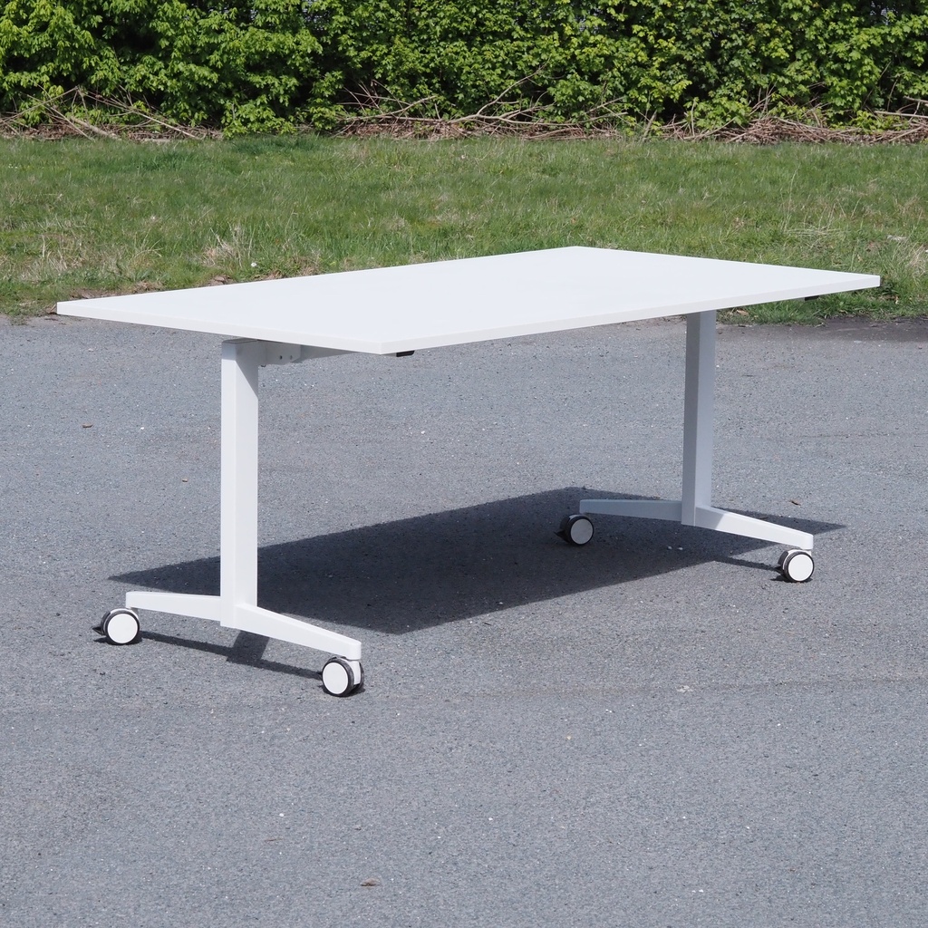 Office table with castors (180 x 90 cm)
