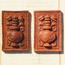 Embossed handmade tile in glazed terracotta by Emery&Cie (14 x 9,5 cm) - Purna Kalash