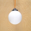 Hanging light 'Vitor' in opaline glass