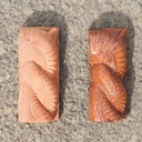 Embossed handmade frieze in terracotta by Emery&Cie (13,5 x 6 cm) - Snake (left)
