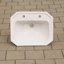 Built-in bathroom sink in glazed ceramic by Heritage