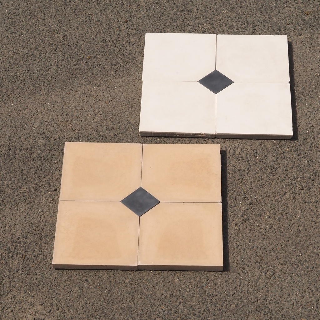 Set of 5 'cabochon' cement tiles by Emery&Cie (40,3 x 40,3 cm) - White or Beige