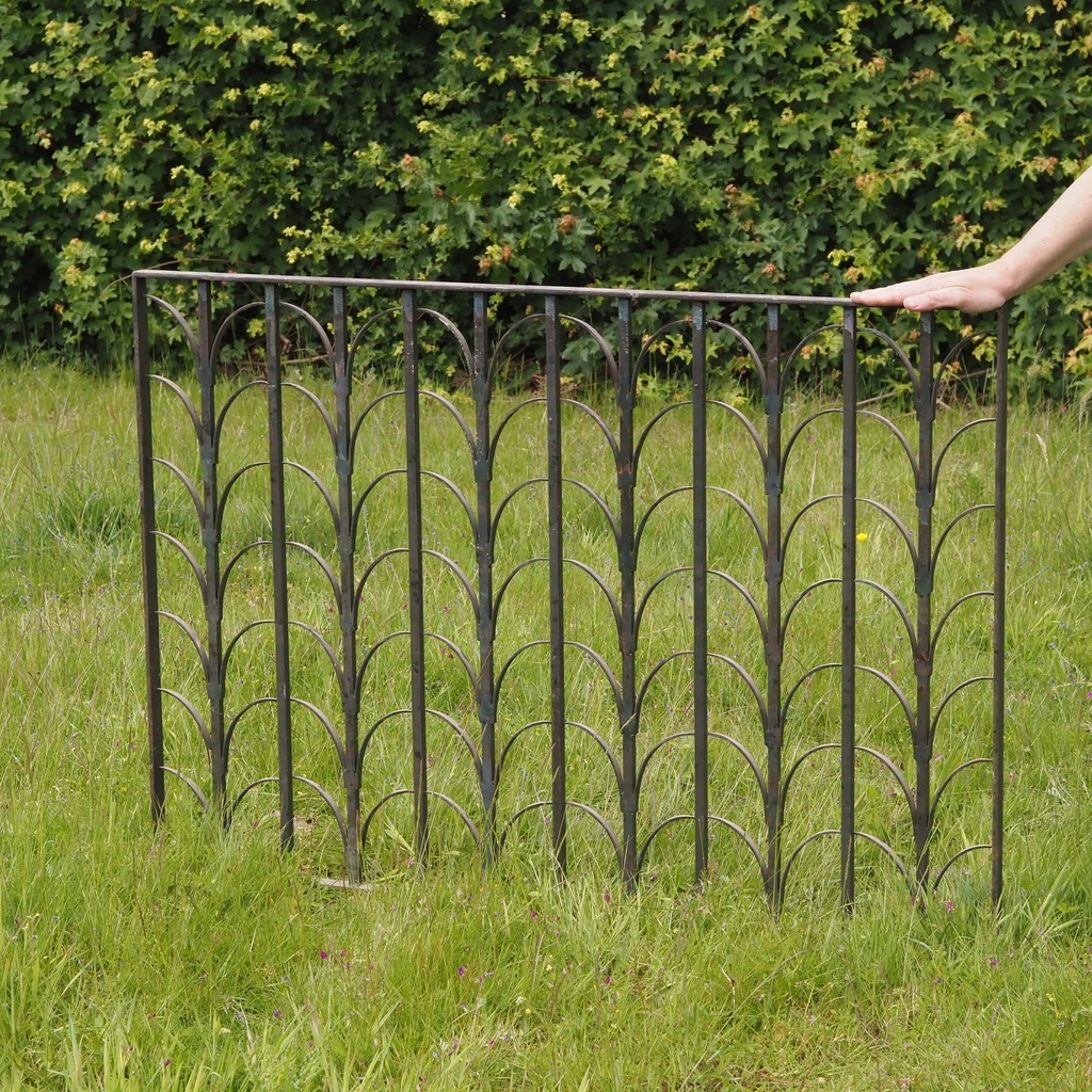Fence in wrought iron by Emery&Cie (122 x 85 cm)