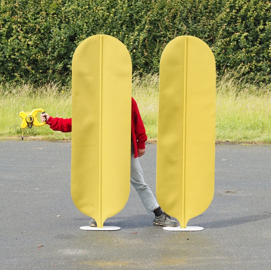 Acoustic room divider 'Albero' by Quentin de Coster in felt fabric