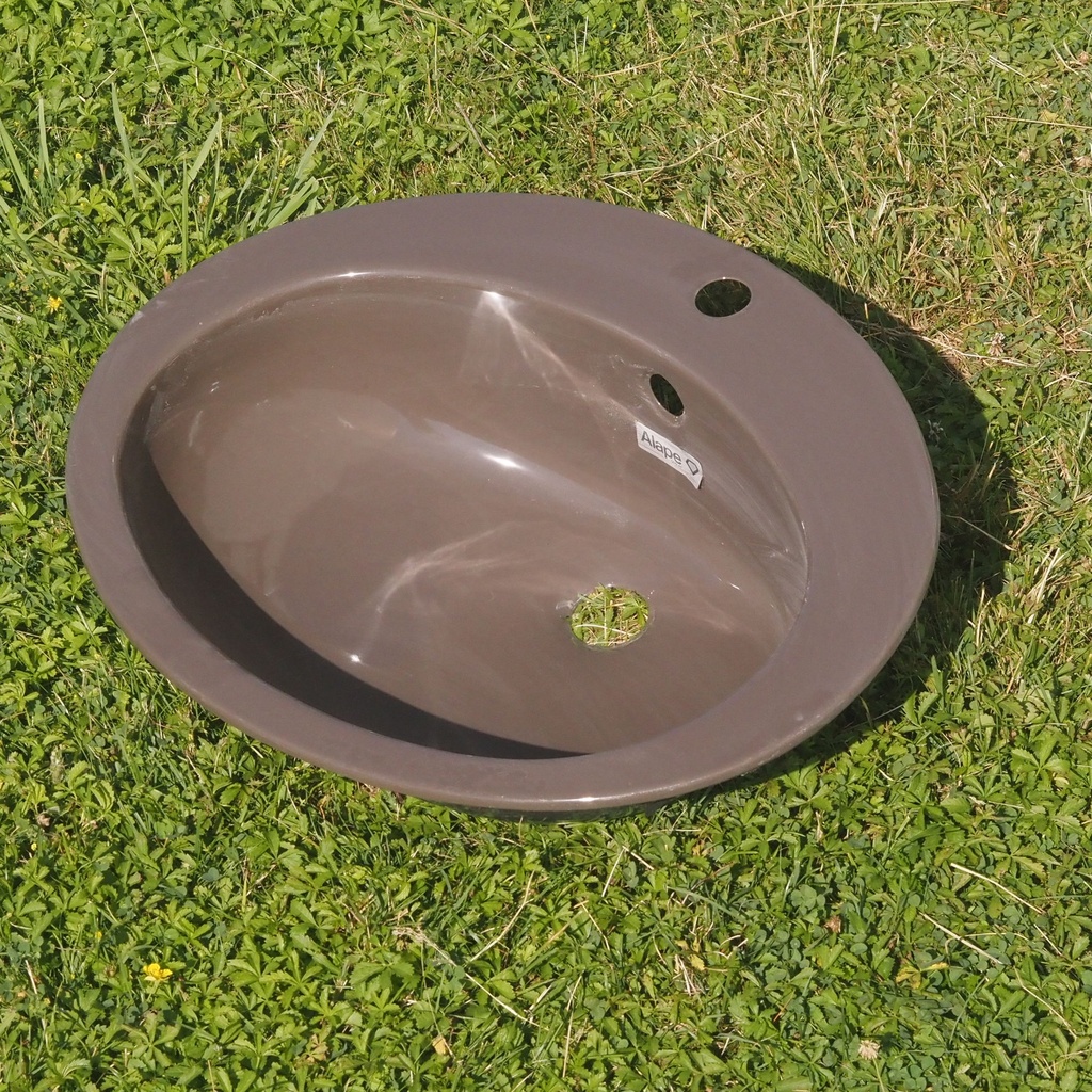 Inset basin in brown enameled steel by Alape