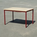 Table with wooden laminated table top and red lacquered steel legs (120 x 80 cm)