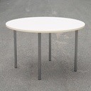 Round table by Kush+co (ø 120 cm)