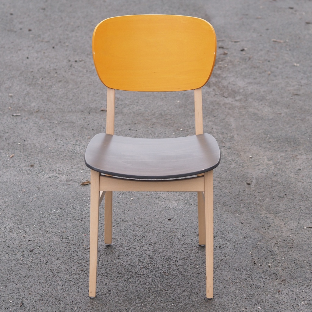 Chair 'Cup Cup' by Luc Vincent for Z-Editions (Orange/Black)