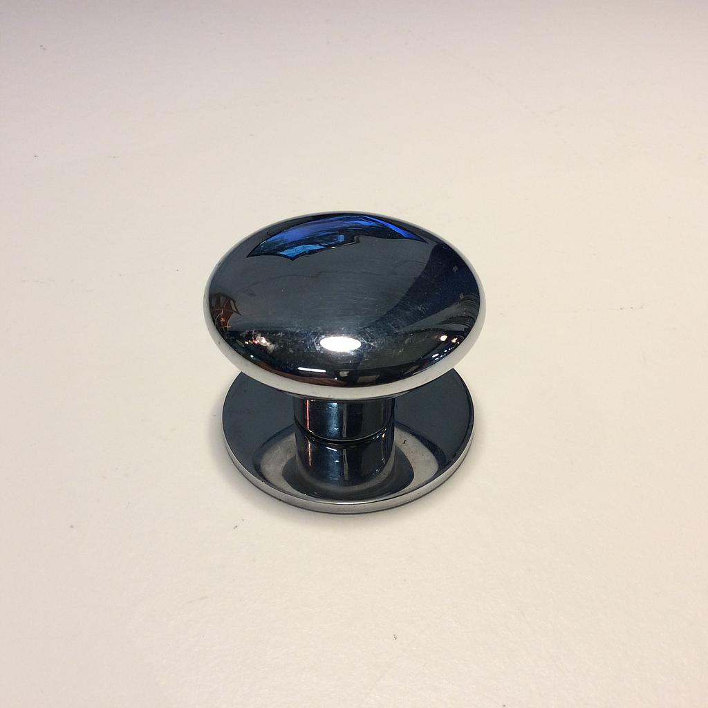 Small knob in chromed brass (ca. 1974)