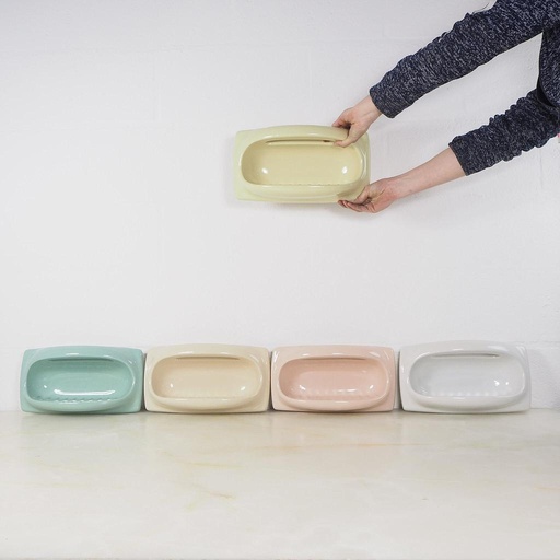 Large recessed soap holder (ca. 1970) - With handle
