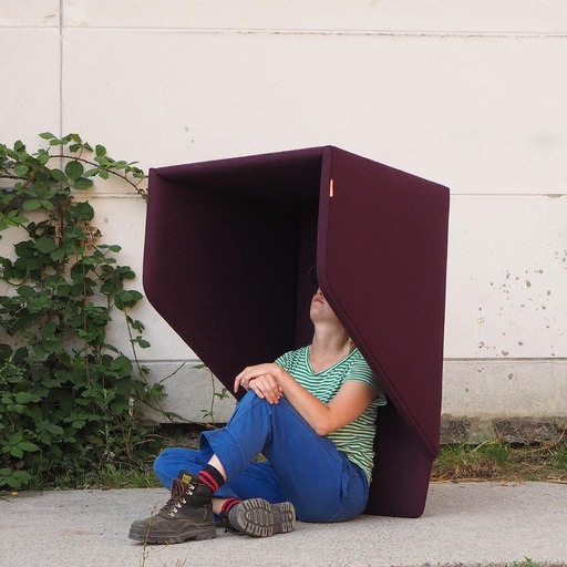 [999FUR657] Phone booth 'Buzzihood' by Alain Gilles for BuzziSpace (ca. 2010)
