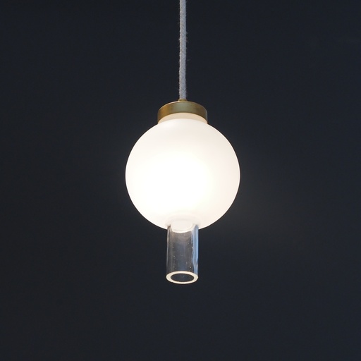 Hanging light ‘Tristan’ in frosted glass