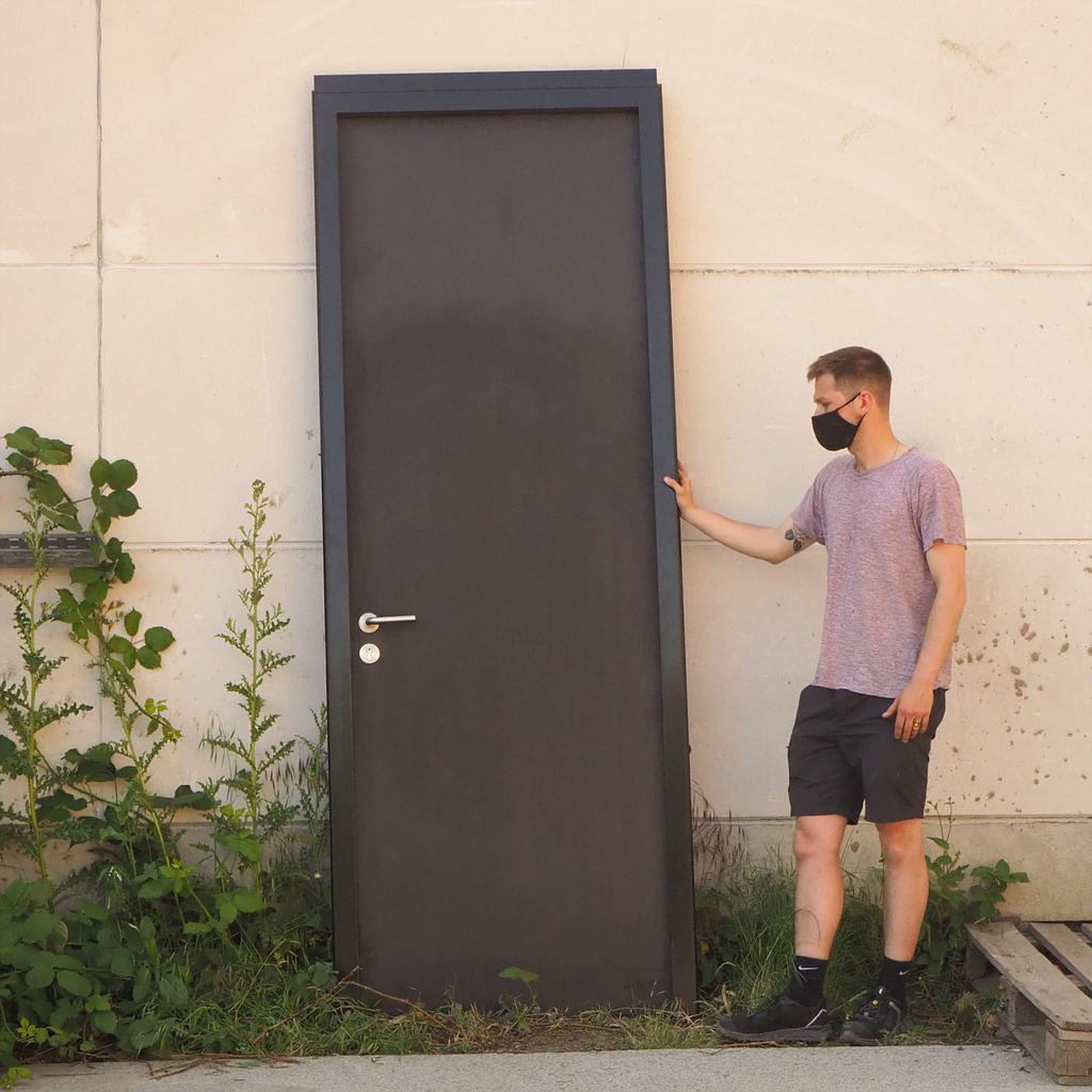 Large door in laminated wood (H. 241 cm x W. 103 or 82,5 cm)