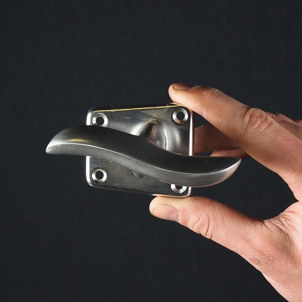 [183HAR015] Wavy window lever in aluminium with trapezoidal rosette by Rombi