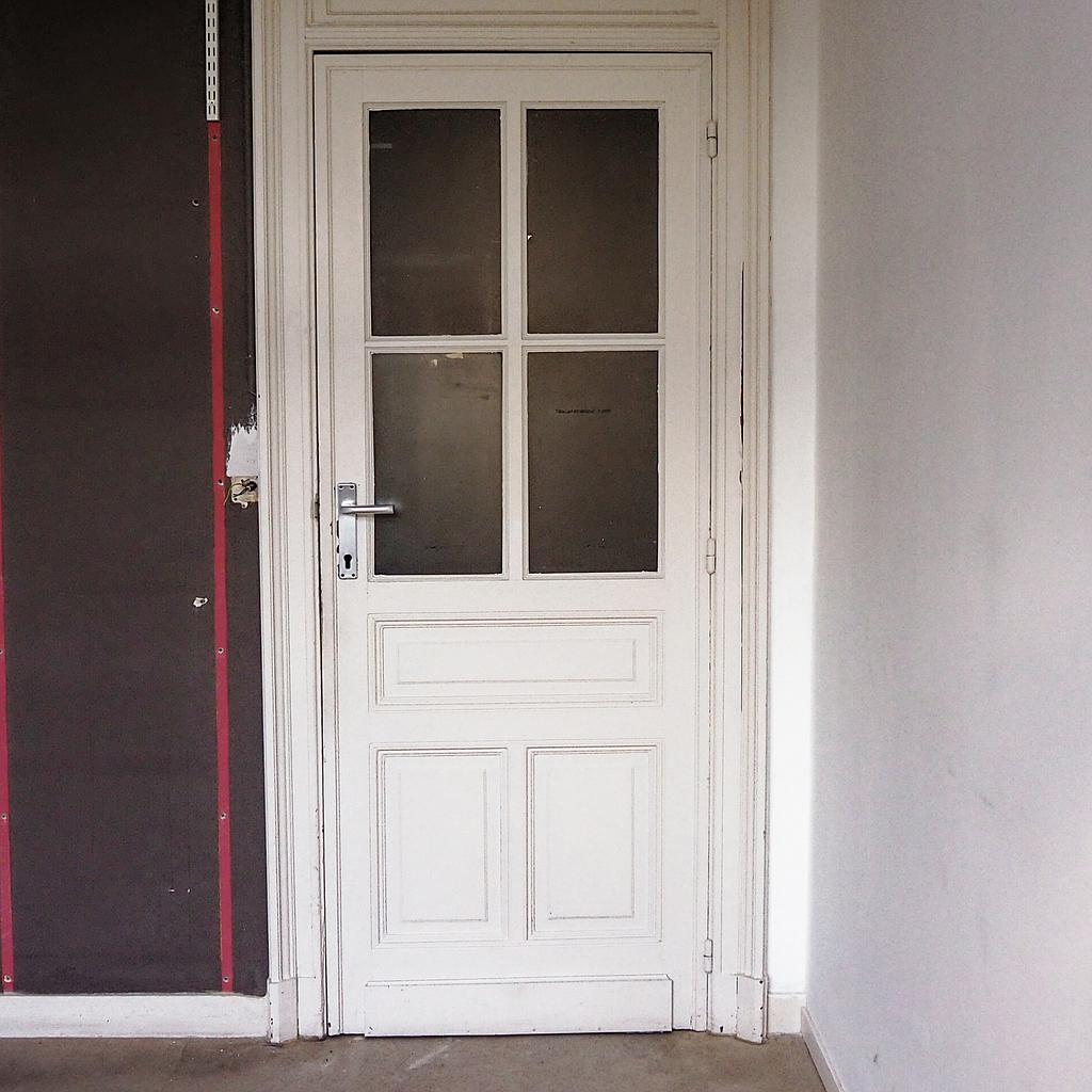 Door in solid wood and opaque glass from Ixelles City Hall (H. 222 x W. 87,5 cm) - Left/Right