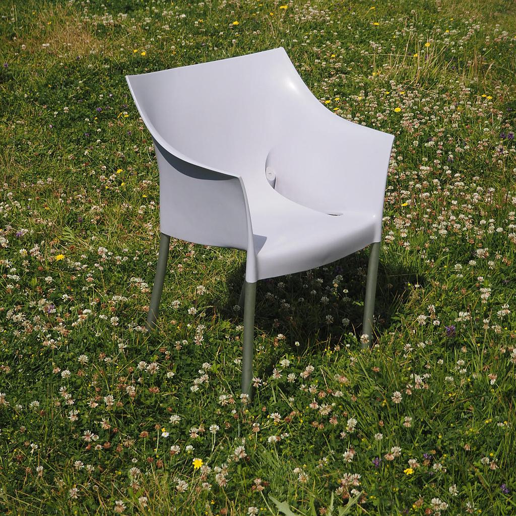 Armchair 'Dr. NO' by Philippe Starck for Kartell (ca. 1997