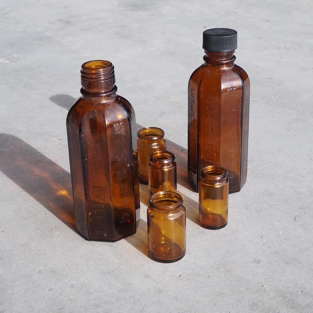 Pharmaceutical vials in borosilicate glass - Only available in our physical shop