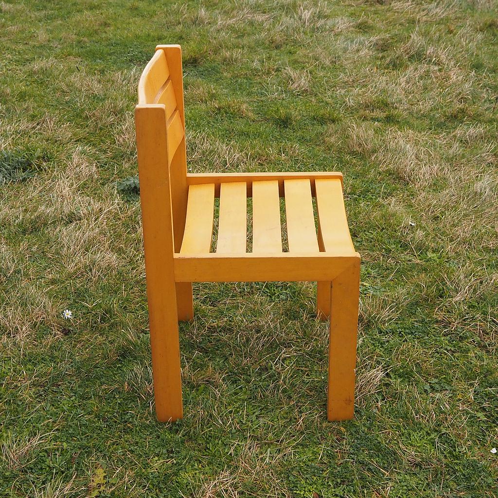 Chair in beech by Wilkhahn