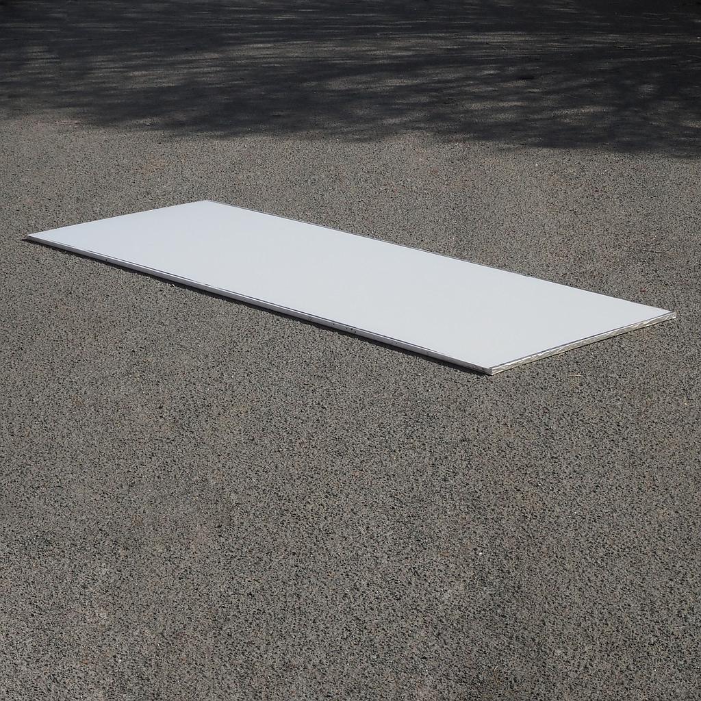 White polycarbonate panel