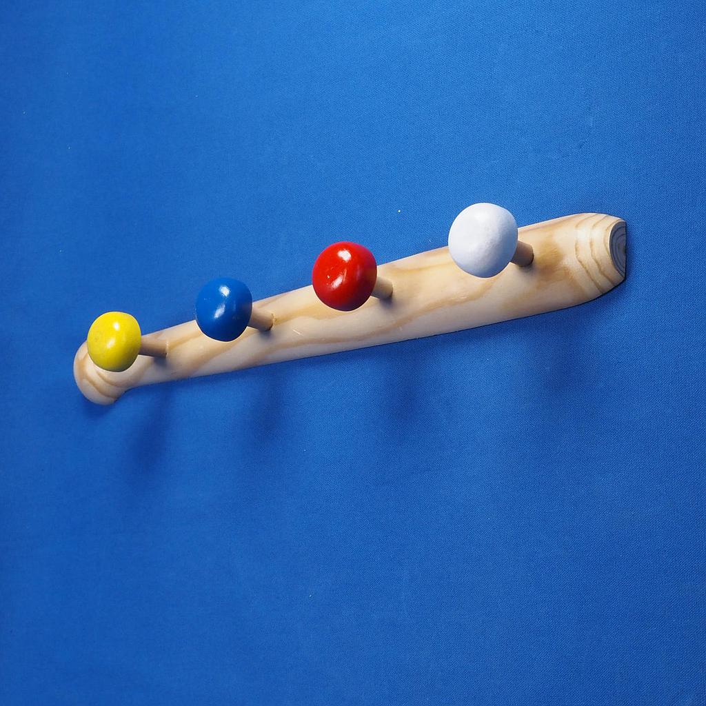 Coat hook 'Baseball' in pine with 4 painted nuts (L. 44 cm)
