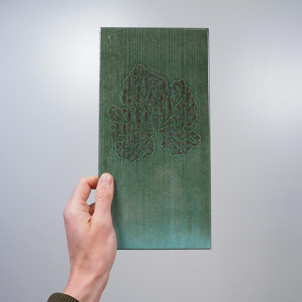 [333CLA002] Wall ceramic tile by Ceramiche Smov (30 x 15 cm) - Green