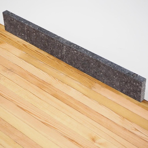 [205CLA5326PL] Floor plinth 'Raguse' in Bomarbre terrazzo (L. 30 cm)