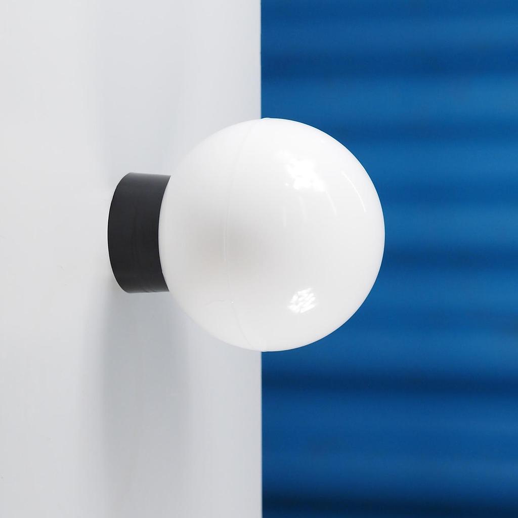 [999LIG1301] Wall/Ceiling light in opaline glass and bakelite - Straight