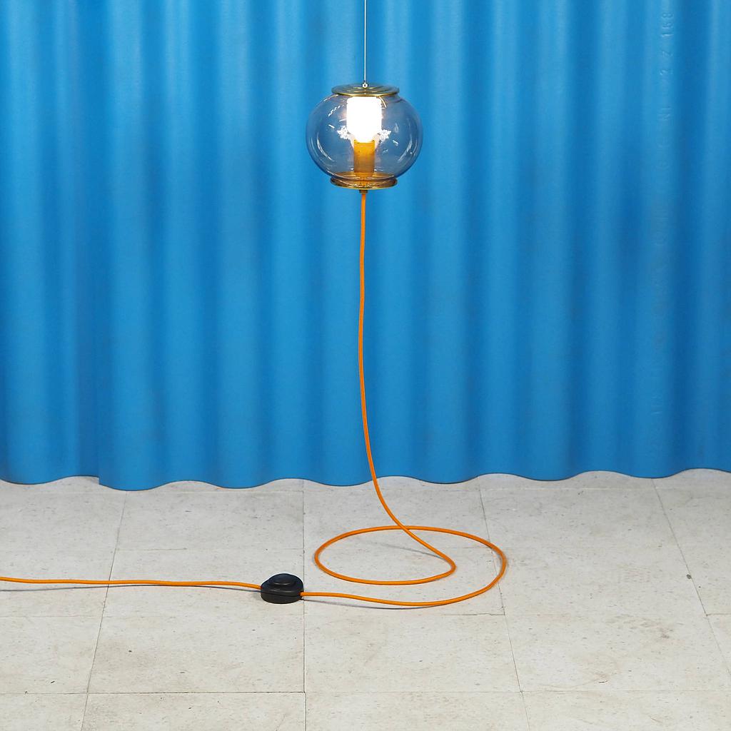 Ceiling-to-floor light 'Christelle' with foot switch