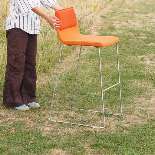 [968FUR34829] Stackable high chair 'Triennial' by Bernotat&Co for Gispen