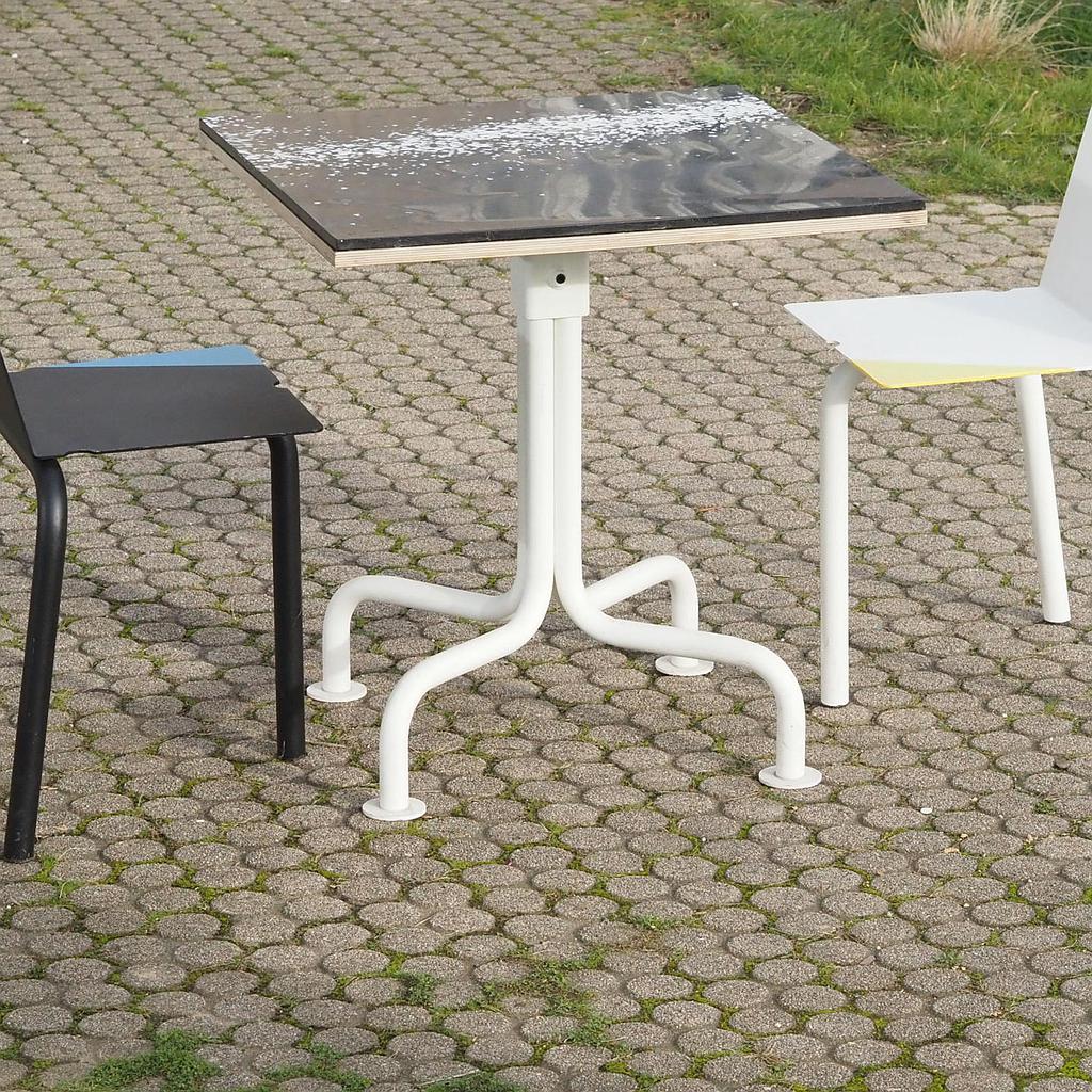 [999FUR1452] Square cafeteria table 'Aequus' by Pierre-Emmanuel Vandeputte