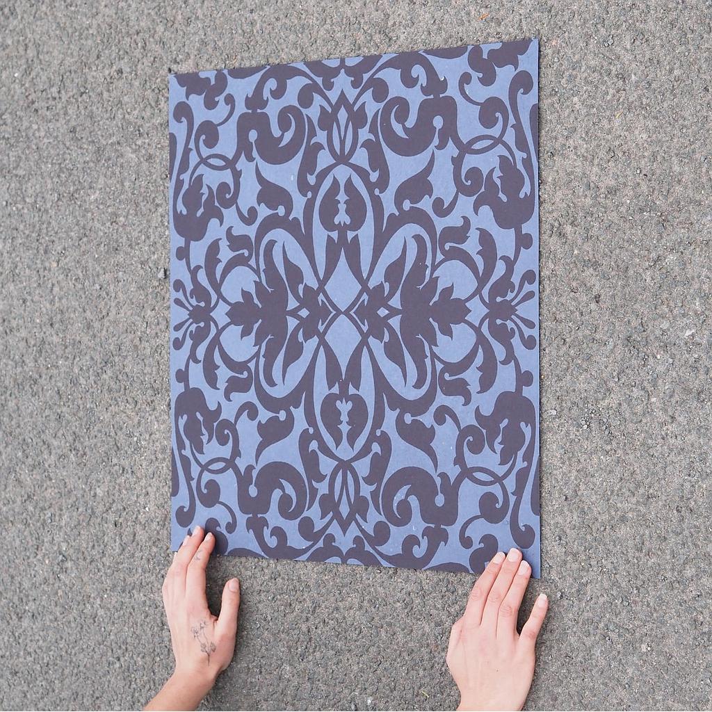 [334CLA005] Set of wallpaper 'Orphée' by Emery&Cie (3,38 m²) - Dark blue