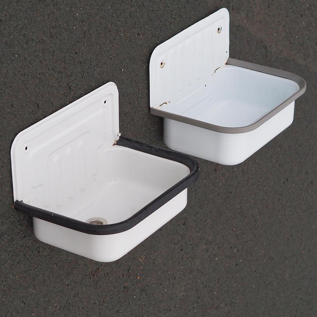 Bucket sink in enameled steel with PVC trim (Black or Grey)