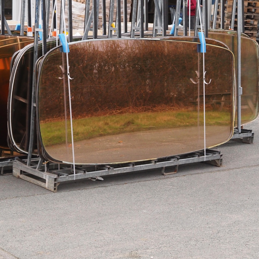[999OBJ174] Large glass window from the ground floor of the CBR Building by Constantin Brodzki & Marcel Lambrichs (ca. 1970)