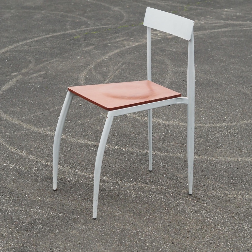 [999FUR1464] Stackable chair by Fly Line (ca. 1980)