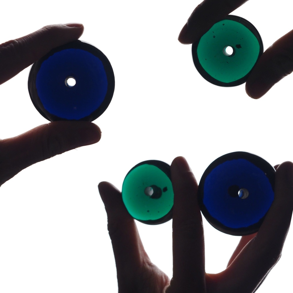 Glass knobs by Emery&Cie - Only available in our physical shop